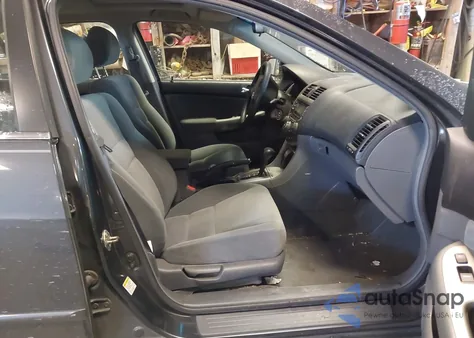 2005 Honda Accord 2.4 Ex из США, поврежденный, VIN 1HGCM56745A018152